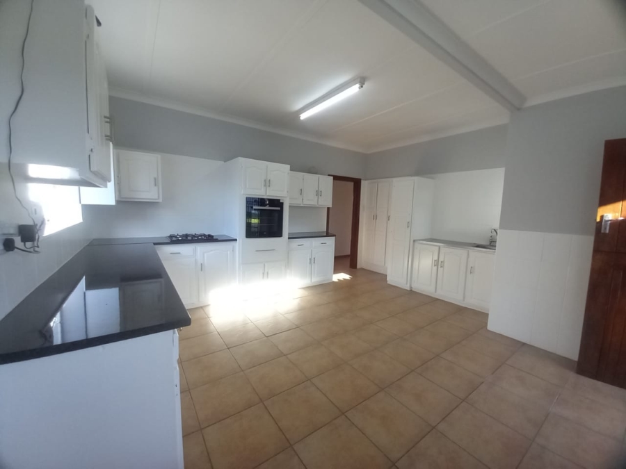 3 Bedroom Property for Sale in Cambridge West Eastern Cape